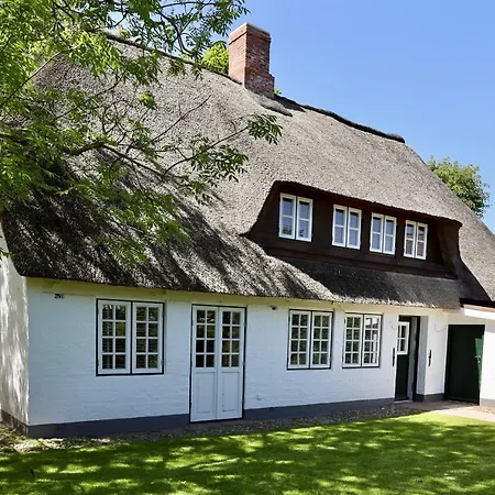 Kapteins Hueues Eg * Nieblum